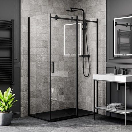 Shower Box Design, Black Shower Base, Shower Tray Ideas, Black Shower Enclosure, Small Shower Room Ideas, Black Shower Door, Sliding Door Shower, Frameless Sliding Doors, Black Shower Doors