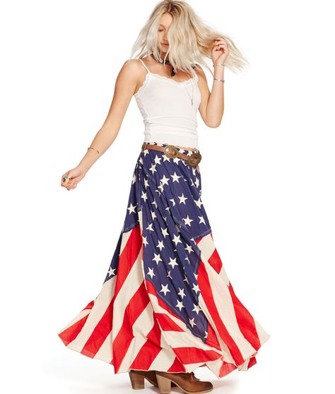 Ralph Lauren’s Denim & Supply - Stars and Stripes maxi skirt. - #CowgirlChic Patriotic Outfits For Women, Stripes Skirt, Hollywood Costume, Coordinating Outfits, Striped Maxi Skirts, Cowgirl Chic, Ralph Lauren Denim, Nautical Fashion, Denim And Supply