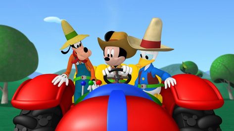 Mickey Mouse Clubhouse Episodes, Mickey And Donald, Clarabelle Cow, Donald Jr, Mickey Clubhouse, Farm Fun, Disney Wiki, Pirate Adventure, Minnie Bow