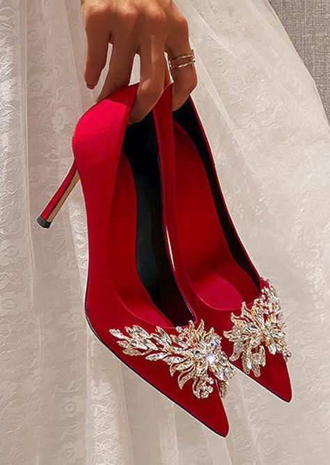 Quince Heels, Red Bridal Shoes, Best Heels, Red Wedding Shoes, Pretty Heels, Jeweled Shoes, Fashion Shoes Heels, Cute Shoes Heels, Heels Red