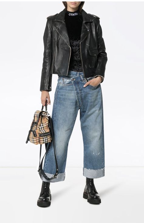 Crossover Jeans, Wide Leg Jeans Outfit, Looks Jeans, Jeans Outfit Winter, Casual Chique, Jeans Outfit Casual, Leather Jacket Outfits, Casual Chic Outfit, Jeans Outfit