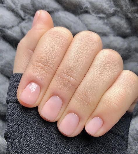 Neutral Short Nails Natural, Short Squoval Nails Natural, Short Dipped Nails, Nude Dip Nails, Super Short Gel Nails, Neutral Dip Nails, Natural Dip Nails, Natural Pedicure, Kardashian Nails