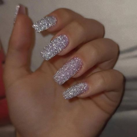 Silver Sparkly Nails, Silver Sparkle Nails, Sliver Nails, Sparkly Acrylic Nails, Glitter Gel Nail Designs, Euphoria Nails, Multicolored Nails, Glitter Accent Nails, Silver Glitter Nails