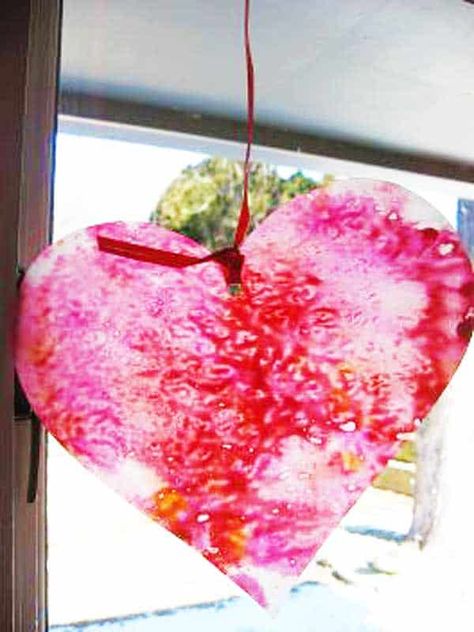 Crayola Art, Crayon Heart, Skip To My Lou, Holiday Classroom, Valentine's Day Crafts For Kids, Preschool Valentines, Valentine Crafts For Kids, Melting Crayons, Valentines School