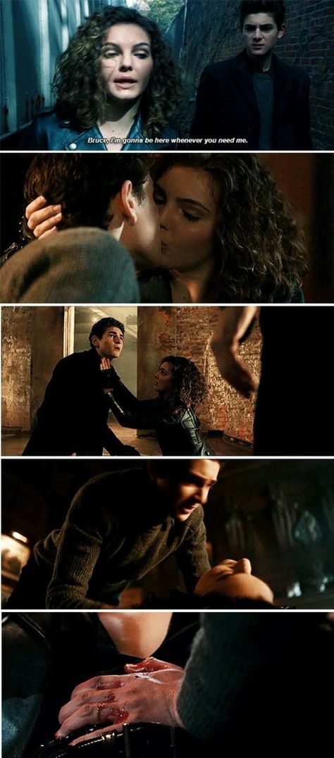 Bruce And Selina Gotham, Batcat Gotham, Cameron Bicondova, Gotham Bruce And Selina, Selina Kyle Gotham, Gotham Memes, Gotham Bruce, David Mazouz, Bruce And Selina