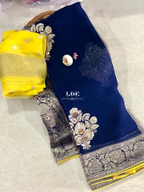 Pure Banarasi Georgette Sarees, Banaras Georgette Saree Blouse Designs, Shiffon Sarees Party Wear, Marwadi Saree, Banaras Georgette Saree, Chiffon Saree Party Wear, Sea Outfit, Latest Silk Sarees, Pure Chiffon Sarees