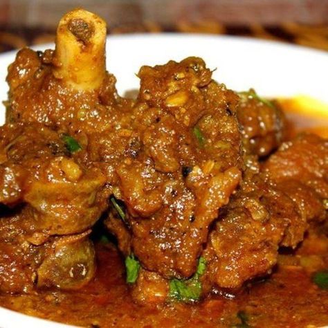 Mutton Curry Recipe, Chicken Gravy Recipe, Punjabi Cuisine, Mutton Curry, Punjabi Food, Mutton Recipes, Tandoori Masala, Chicken Masala, Chicken Gravy