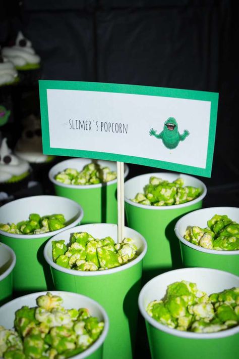 Slimer popcorn at a Ghostbusters birthday party! See more party ideas at CatchMyParty.com! Ghostbusters Birthday Party Food, Ghostbusters Theme Party, Ghost Buster Birthday Party Ideas, Ghostbusters Snack Ideas, Luigi Mansion Party Ideas, Ghostbusters Movie Night Food, Ghostbusters Food Ideas, Ghostbusters Party Ideas, Ghostbusters Party Food