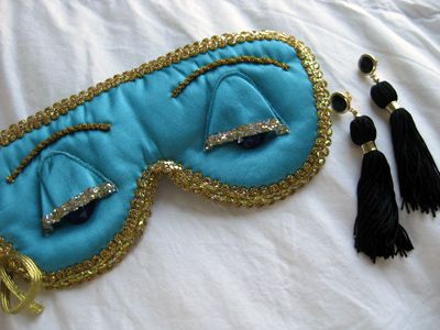 Breakfast At Tiffanys sleep eye mask n ear plugs! Anyone who knows me, knows I want these in my life!    42      13 Audrey Hepburn Sleep Mask, Diy Ear Plugs, Audrey Hepburn Eyes, Breakfast At Tiffany's Costume, Mary Green, Holly Golightly, Pj Party, Sleep Masks, Beautiful Hair Accessories