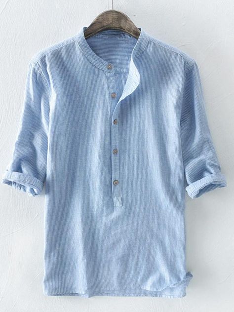 Mens Linen Shorts, Shirt Casual Style, Linen Shirt Men, Mens Linen, Summer Feeling, Basic Shirts, Basic Outfits, Beach Shirts, Henley Shirts