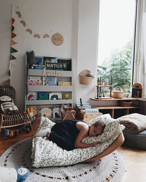 Childcare Rooms, Tidy Books, Baby Playroom, Bookcase Design, Sleeping Room, Room Book, Independent Reading, Kids Bookcase, Nursery Inspo