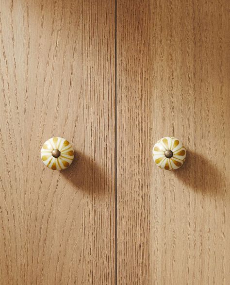 White Door Knobs, Balloon Door, Flower Door, Wardrobe Knob, Ceramic Door Knobs, Gold Door, Living Room Door, Kitchen Knobs, Golden Flower