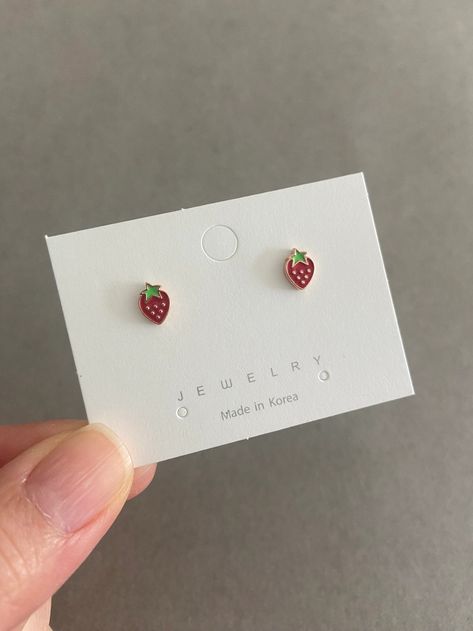 Tiny Strawberry Stud Earrings Sterling Silver Pin Post - Etsy Strawberry Earring, Earrings Strawberry, Strawberry Jewelry, Strawberry Earrings, Hammered Silver Ring, Aesthetic Jewelry, Fruit Earrings, Fun Jewelry, Silver Pin