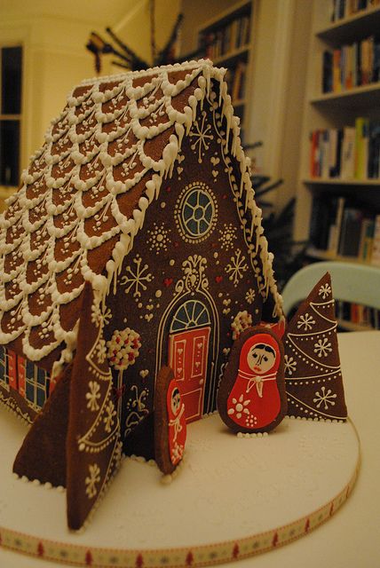 Mega Gingerbread house by Bath Baby Cakes, via Flickr Gingerbread House Ideas, Candy Trees, Gingerbread House Designs, All Things Gingerbread, Gingerbread House Cookies, Gingerbread Village, Candy House, Christmas Gingerbread House, Christmas Sweets