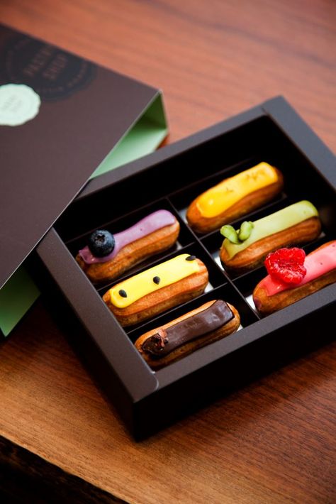 // The Pastry Shop reflects the sophistication of Andaz Tokyo serving refined patisserie and simple savories. #AndazTokyo #PastryShop Eclair Packaging, Patisserie Shop, Patisserie Design, Eclair Recipe, Cake Packaging, Dessert Shop, Pastry Shop, Eclairs, Rooftop Bar