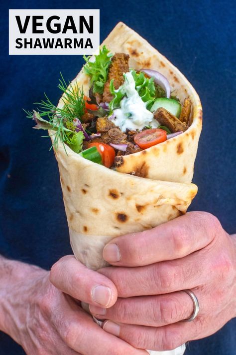 This vegan shawarma is filled with bold and delicious Middle Eastern flavours. Made with frozen tofu, it makes a healthy plant-based alternative to traditional meat shawarma. Frozen Tofu, Vegan Shawarma, Recipes Sandwiches, Vegan Tzatziki, Healthy Sandwich Recipes, Shawarma Recipe, Flexitarian Diet, Grilled Tofu, Middle Eastern Dishes