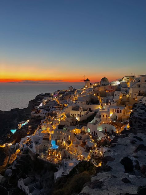 Sunset View Aesthetic, Vision Board Vacation, Grecia Santorini, View Aesthetic, Santorini Sunset, Aesthetic Vision Board, Oia Santorini, Vientiane, Vision Board Pictures