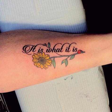 Laura on Instagram: “Quote, sunflower and teeny ladybug for Margaret! Thanks for sitting like a rock!” Sunflower And Ladybug Tattoo, Ladybug Tattoo, Amazing 3d Tattoos, Butterfly Tattoo On Shoulder, Lady Bug Tattoo, Bug Tattoo, Instagram Quote, Sunflower Tattoos, 3d Tattoos