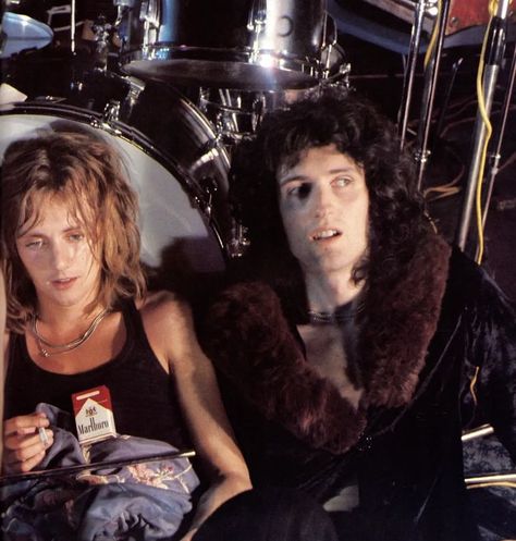 Queen Drummer, Roger Taylor Queen, Ben Hardy, Queen Love, Queen Photos, Roger Taylor, Queen Pictures, Queen Freddie Mercury, John Deacon