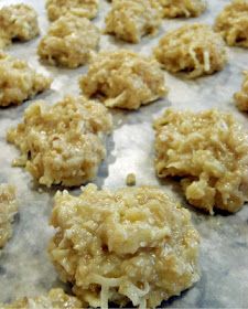 Coconut Oatmeal No Bake Cookies. Christmas Bites, Oatmeal No Bake, Church Desserts, Oatmeal No Bake Cookies, Coconut Oatmeal, Meringue Kisses, Bake Goods, Baking Recipes Cookies, Bake Cookies