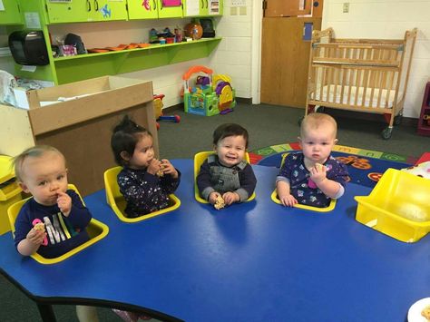 Infant Classroom Furniture, Infant Day Care Room Ideas, Living Room Daycare, Daycare Eating Area Ideas, Day Nursery Ideas Preschool, Daycare Nursery Room Ideas Classroom, Infant Room Daycare Decorations Day Care, Daycare Setup Layout, Daycare Sleeping Area