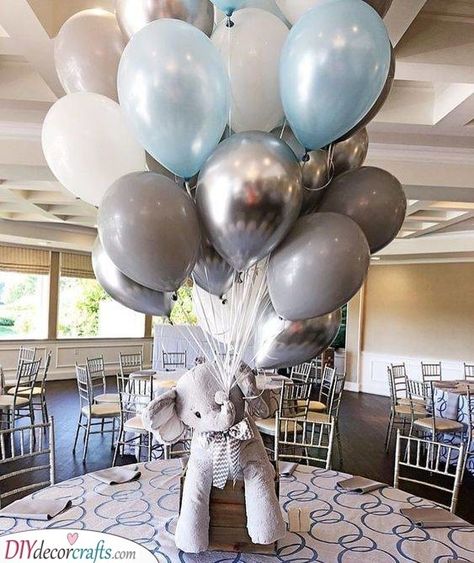 Theme Bapteme, Décoration Baby Shower, Elephant Baby Shower Cake, Baby Shower Table Centerpieces, Boy Baby Shower Centerpieces, Elephant Baby Shower Decorations, Elephant Baby Shower Boy, Idee Babyshower