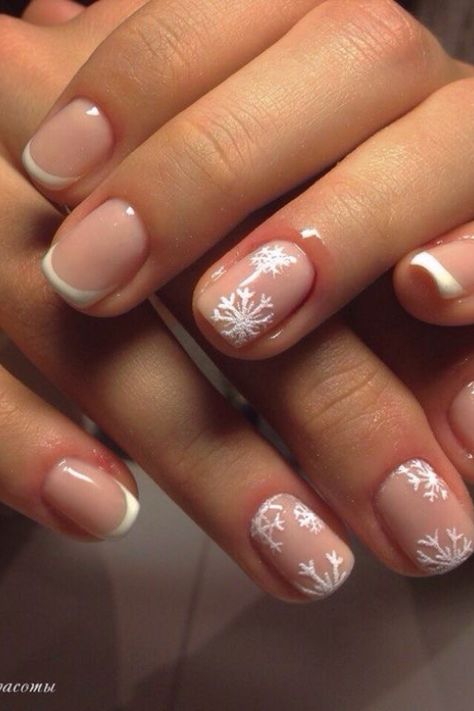 41 Breathtaking Snowflake Nail Designs That Are Chef's Kiss Short Biab Nail Designs Christmas, Natural Christmas Nails Acrylic, Minimalist Xmas Nails, Christmas Nails Polish, Xmas Biab Nails, Christmas Manicures For Short Nails, Subtle Christmas Nails Gel, Neutral Xmas Nails, Subtle Christmas Nails Short