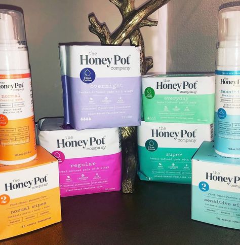 Honey Pot Products, The Honey Pot, Female Hygiene, Black Perfume, Body Hygiene, Best Beauty Products, Smell Goods, Feminine Care, Natural Body Care