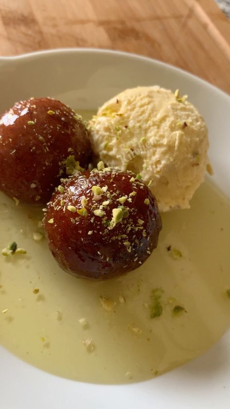 Avira’s Kitchen on Instagram: “Stuffed Pistachios Dates nuts Gulab Jamun.! #gulabjamun #stuffedjamuns #sweet #indiansweets #jamunrecipes #instafood #sweetlover…” Gulab Jamun Aesthetic, Indian Sweets Aesthetic, Gulab Jamun Snap, Sweets Snap, Sweet Snap, Gulab Jamun Recipe, Trending Summer Nails, Gulab Jamun, Food Critic