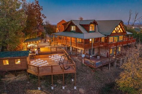 Big Kahuna*Family retreats*Weddings*sleeps 24, The - Cabins for Rent in Sevierville, Tennessee, United States - Airbnb Airbnb Wedding Tennessee, Airbnb Wedding Ideas, Cabin Mansion, Cabin Weekend, Sevierville Tennessee, Big Kahuna, Airbnb Wedding, Cabin Wedding, Gatlinburg Tennessee