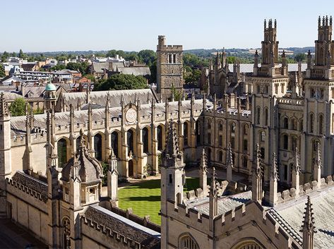 Oxford Law, Oxford Summer School, Oxford Summer, Law School Preparation, Law School Application, University Accommodation, Cambridge London, Law School Inspiration, School Preparation