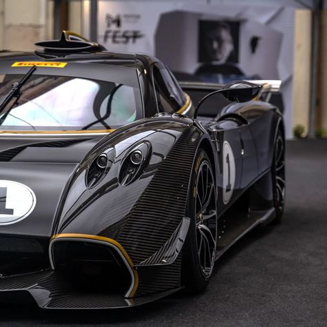 Pagani Hyura, Speed Quotes, Electric Cars 2022, Inside Car Aesthetic, Pagani Roadster, Lamborghini Vision Gt, Pagani Huayra R, Inside Car Decorations, Auto Photography