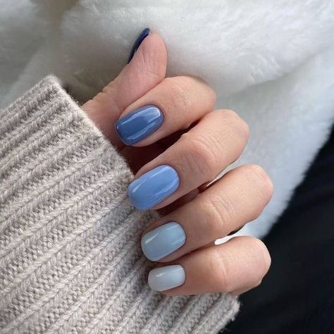 Spring Nails 2023 Gel Short Square Blue, Light Blue Manicure Ideas, Light To Dark Blue Nails, Sky Blue Nail Ideas, Soft Blue Nails, Monochromatic Nails, Monochrome Nails, Sky Blue Nails, Blue Nail Color