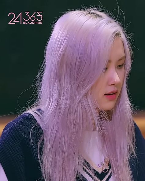 Rose Violet Hair, Rosé Purple Hair, Rosé Hair, Parkchaeyoung Blackpink, Purple Grey Hair, Light Purple Hair, Blue Ombre Hair, Violet Hair, Blackpink Blink