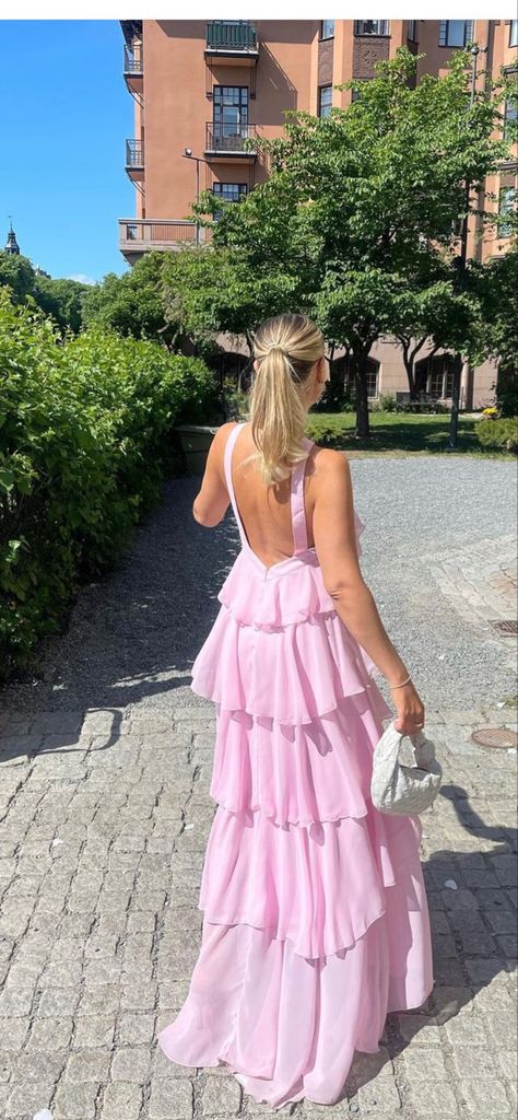 Pink Prom Dresses Aesthetic, Brunch Prom Dress, Preppy Maxi Dress, Pink Graduation Dress, Prom Dresses Aesthetic, Pastel Prom Dress, Prom Dresses Simple, Senior Prom Dresses, Pink Prom Dress