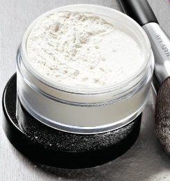 Mary Kay Translucent Powder, Oily Hair Remedies, Face Care Acne, Kosmetyki Mary Kay, Face Cream Recipe, Diy Face Cream, Face Cream For Wrinkles, Imagenes Mary Kay, Mary Kay Skin Care