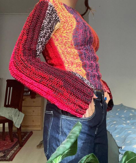 garn gutterne | //SOLD// • Crochet sweater made of second hand yarn, can be worn both ways🍒 DM to buy #yarnspiration #crochet #yarnaddict #hækling… | Instagram Colorblock Crochet, Artsy Projects, Ombre Yarn, Scrap Yarn, Crochet Inspo, Yarn Projects, Granny Squares, Crochet Granny, Sweater Making