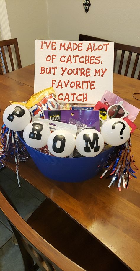 Baseball catcher promposal Baseball Catcher Hoco Proposals, Softball Themed Hoco Proposals, Cow Homecoming Proposal Ideas, Baseball Promposal Ideas For Her, Softball Homecoming Proposals, Baseball Promposal Ideas, Baseball Homecoming Proposal, Baseball Promposals, Baseball Promposal For Him