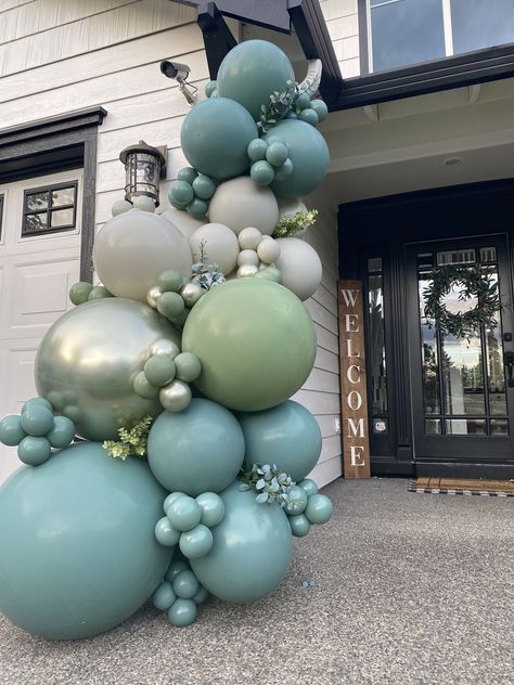 Blue And Green Balloons, Dusty Blue And Sage Green Balloon Arch, Dusty Blue And Sage Green Baby Shower Ideas, Green Gender Reveal, Teal Baby Shower Ideas, Mint Green Baby Shower Ideas, Green And Blue Baby Shower Ideas, Blue And Green Baby Shower Ideas, 21st Birthday Decorations Diy