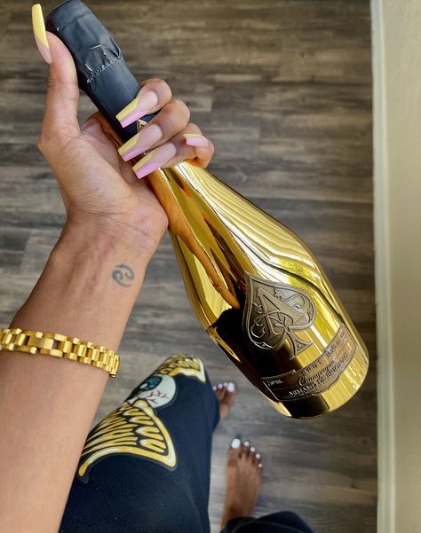 #aceofspade #goldbottle #champagne #nails #nailsdesign #whitetoes Champagne Bottles Aesthetic, Champagne Bottle Nails, Vueve Champagne Aesthetic, Champagne Bottle Aesthetic, Ace Of Spades Champagne Gold, Armand De Brignac, Gold Champagne Bottle, Gold Bottles, Ace Of Spades