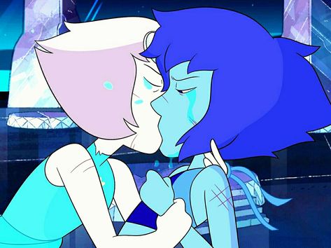 Pearlapis Steven Universe Pictures, Steven Universe Ships, Steven Universe Lapis, Pearl Steven Universe, Pearl Steven, Hiccup And Astrid, Yuri Anime, Steven Universe Fanart, Universe Art