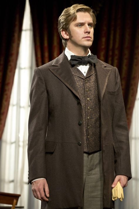 Downton Abbey 1800 Clothes, Downton Abbey Dan Stevens, Medieval Men, Matthew Crawley, Downton Abbey Series, Victorian England, Downton Abbey Fashion, Broadway Nyc, Dan Stevens