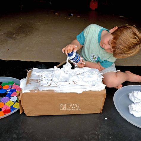 Shaving Cream Sensory Play to Decorate the Cake Shaving Cream Sensory Play, Messy Sensory Play, Classroom Stations, Sensory Walk, Sensory Activities For Kids, Holidays Activities, Messy Play Activities, Sensory Play Ideas, Messy Crafts