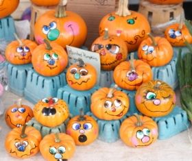 Halloween Crafts for Kids Pumpkin Pictures, Halloween Pumpkins Painted, Fun Halloween Crafts, Birthday Halloween Party, Halloween Crafts For Kids, Pumpkin Crafts, Mini Pumpkins, Pumpkin Faces, Kids Halloween