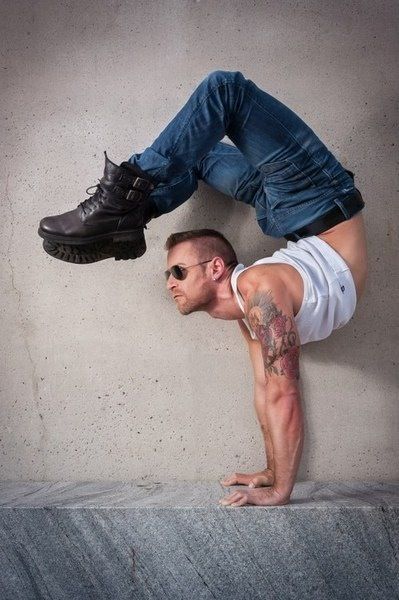 Male contortionist in scorpion handstand. Edited to add: This is Phillip Tigris. Yoga Men, Men Tattoos, Yoga Pictures, Yoga Positions, Yoga Sequences, Yoga Asanas, Yoga For Men, Handstand, Hot Yoga