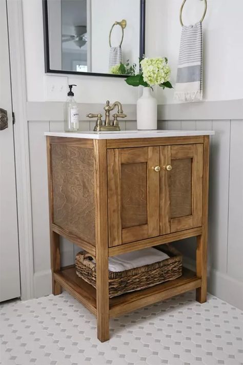 25 DIY Bathroom Vanity Ideas Perfect for Storage Small Bathroom With Hickory Vanity, Bathroom Vanity Space Saver, Building Bathroom Vanity, Diy Custom Bathroom Vanity, Diy Wood Bathroom Vanity, Small Wood Vanity, Diy Small Bathroom Vanity, Diy Vanity Bathroom, Hidden Bathroom Storage