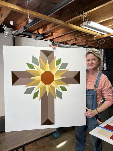 Barn Quilt Flower Patterns, Cross Barn Quilt Patterns, Easter Barn Quilts, Sunflower Barn Quilt Patterns, Wood Quilt Block, Quilt Boards, Wood Quilt, Barn Signs, Painted Barn Quilts