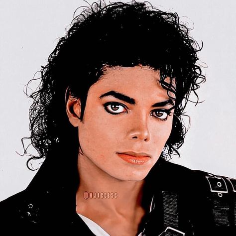 A Different Side Of Him - Chapter 14 - Wattpad Michael Jackson Tattoo, Dirty Diana, Jimi Hendrix Poster, Michael Jackson Drawings, Michael Jackson Dance, Michael Jackson Neverland, Michael Jackson Photoshoot, Michael Jackson Hot, Michael Jackson Bad Era