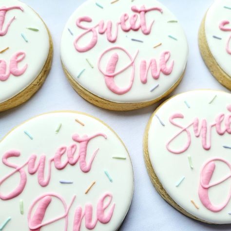 Sweet one birthday 🍦 #sweetone #sweetonebirthday #sweetonecookies #decoratedsugarcookies #cookiesireland #customcookiesireland #person#dublinbaker #dublincookies #cookiesdublin #icecreamcookies #1stbirthdaycookies #biscuits🍪 #pastelcookies #icecreamtruck Sweet One Cupcake Cake, Sweet One Sugar Cookies, One Sweet One Birthday, Sweet One Birthday Cookies, Sweet One First Birthday Cookies, Two Sweet Birthday Cookies, Sweet 1 Birthday Party Girl, One Sweet Girl Birthday Party, Sweet One Cookies First Birthday