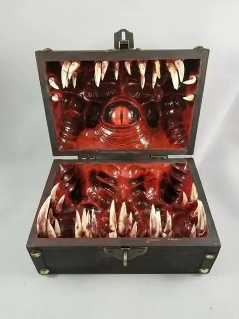 Dice Holder, Dice Box, Role Playing Game, Stash Box, Dnd Dice, Gothic Decor, Game Dice, Halloween Props, Treasure Chest